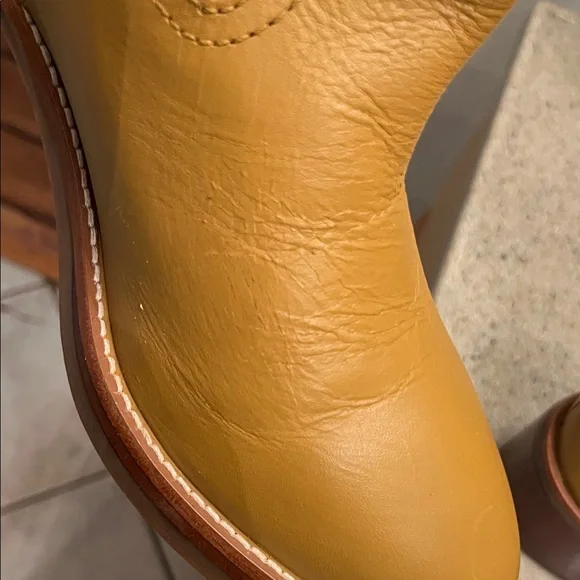 Frye Camryn Tall Pull On Tan Leather Heeled Boots - Picture 15 of 16